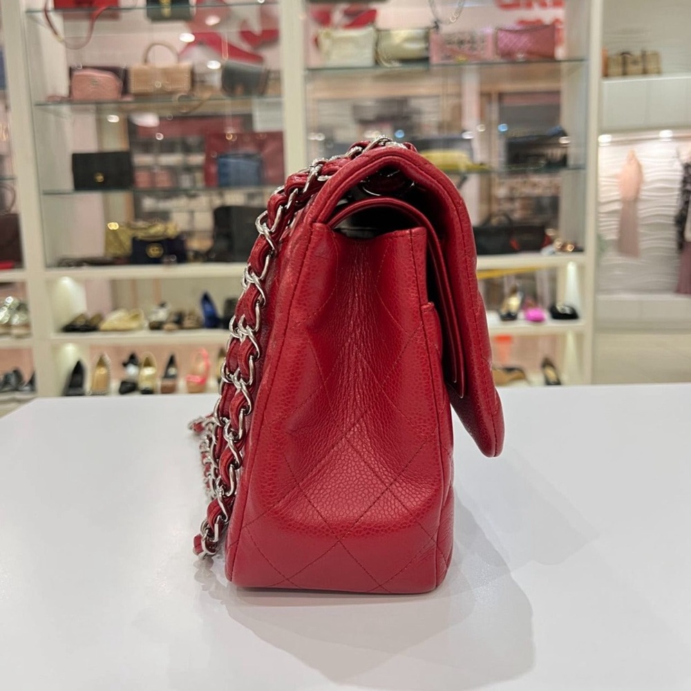 Chanel Caviar Quilted Jumbo Double Flap Red - Picture 2 of 16